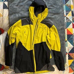 Eddie Bauer snowboarding jacket